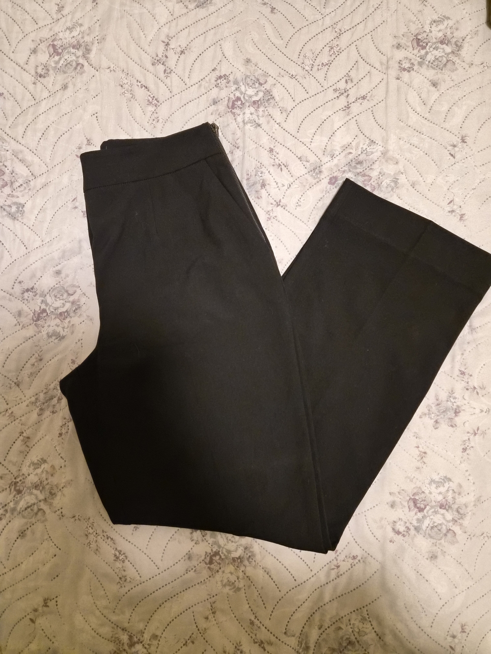 Suzy Shier Black Straight-Leg Dress Pants